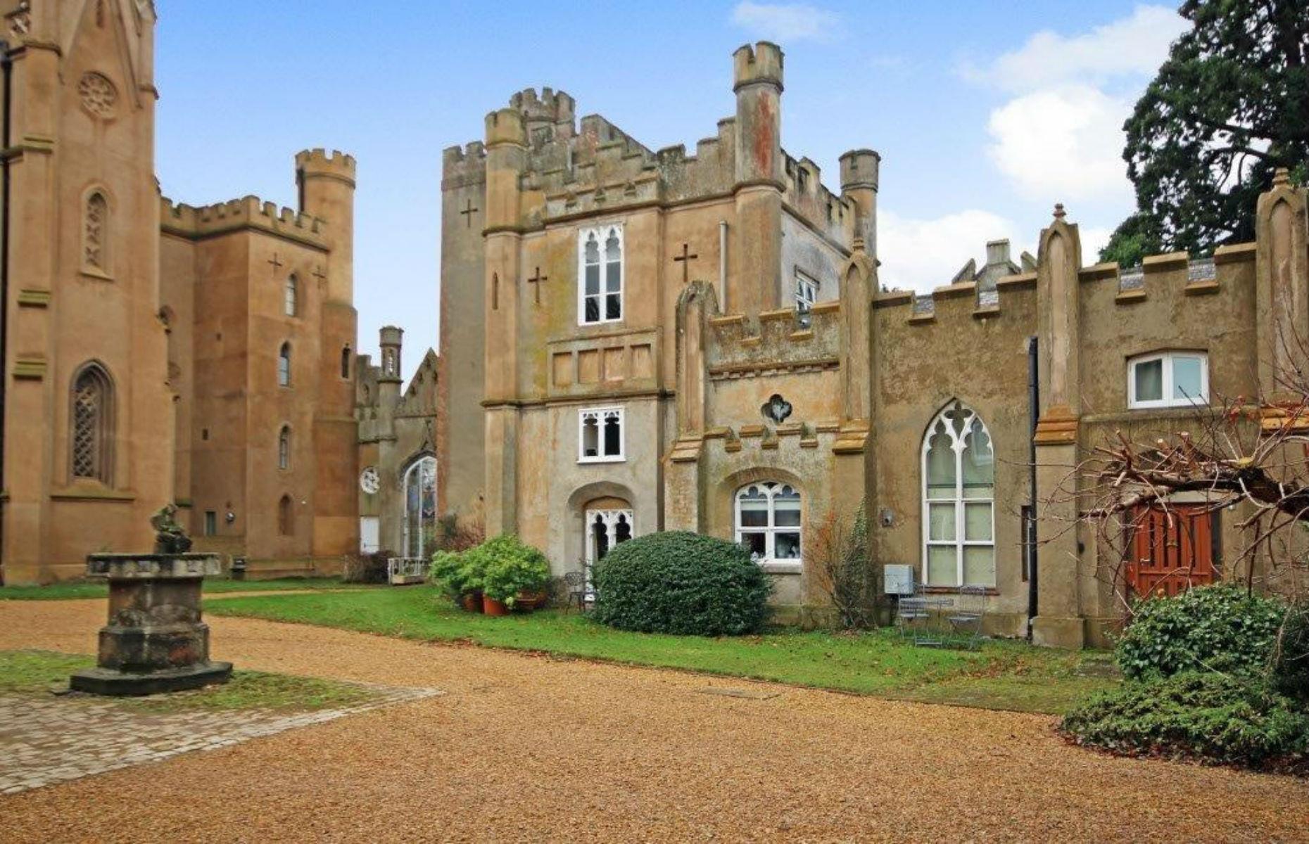 Hadlow Castle, Kent: £650,000